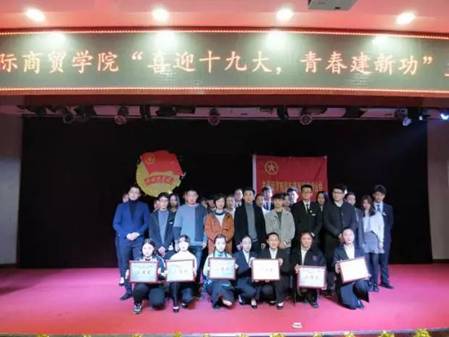 说明: C:\DOCUME~1\ADMINI~1\LOCALS~1\Temp\WeChat Files\2030a2f37c4943ef41d5e91884d45bb6.jpg