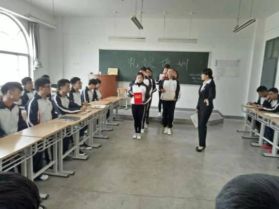 说明: C:\DOCUME~1\ADMINI~1\LOCALS~1\Temp\WeChat Files\9c737ca9e29afa2eafca8ac34b79bea6.jpg
